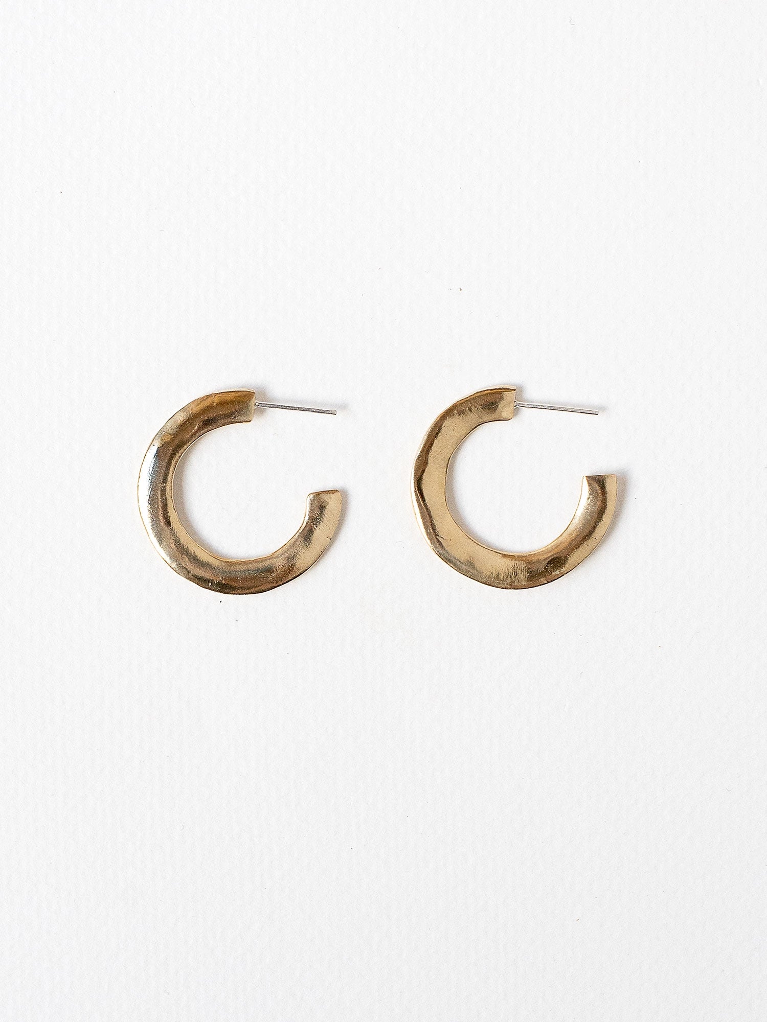 Hollis Medium Brass Hoop Stud Earrings Michelle Ross