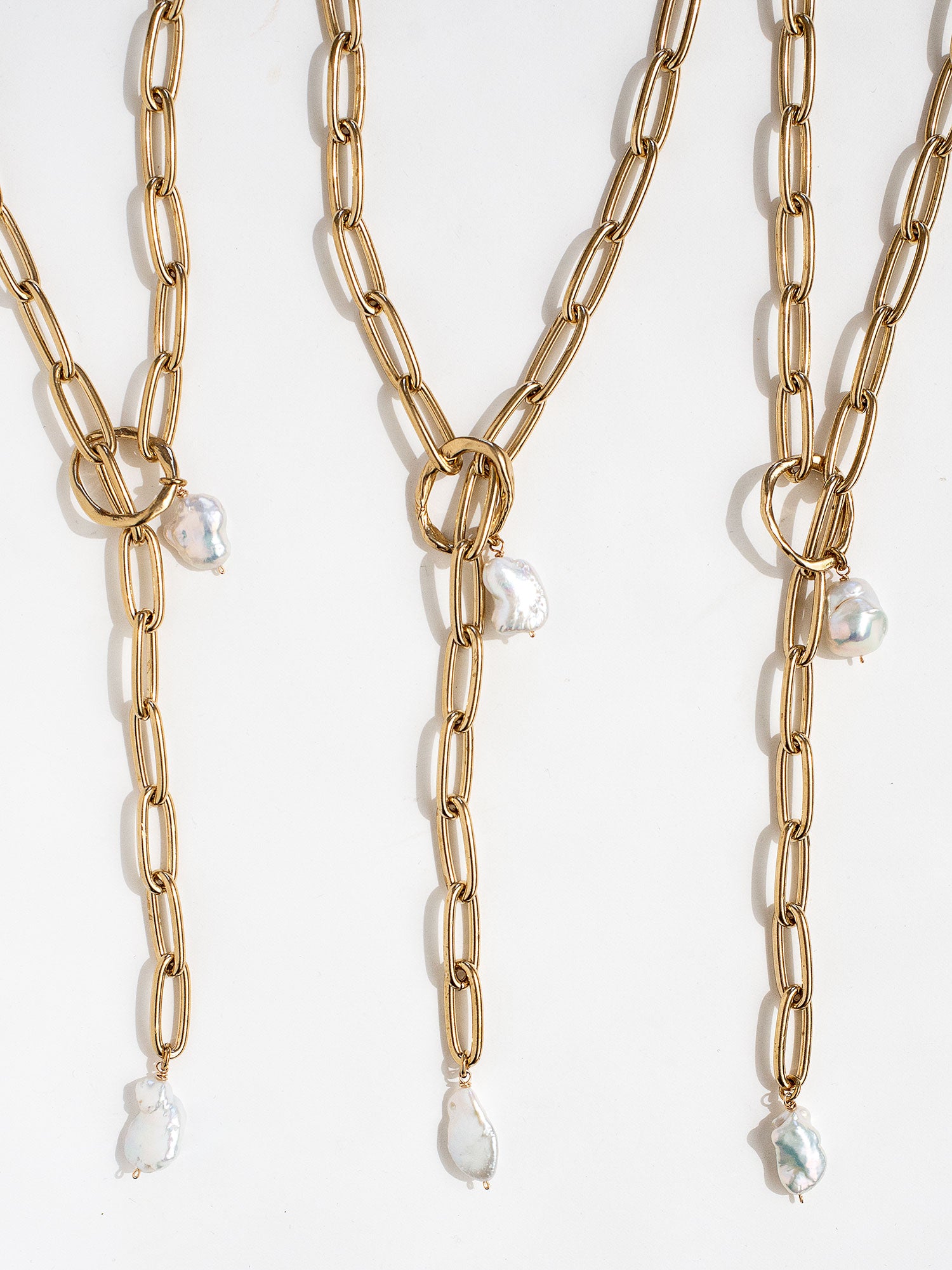 OLA NECKLACE
