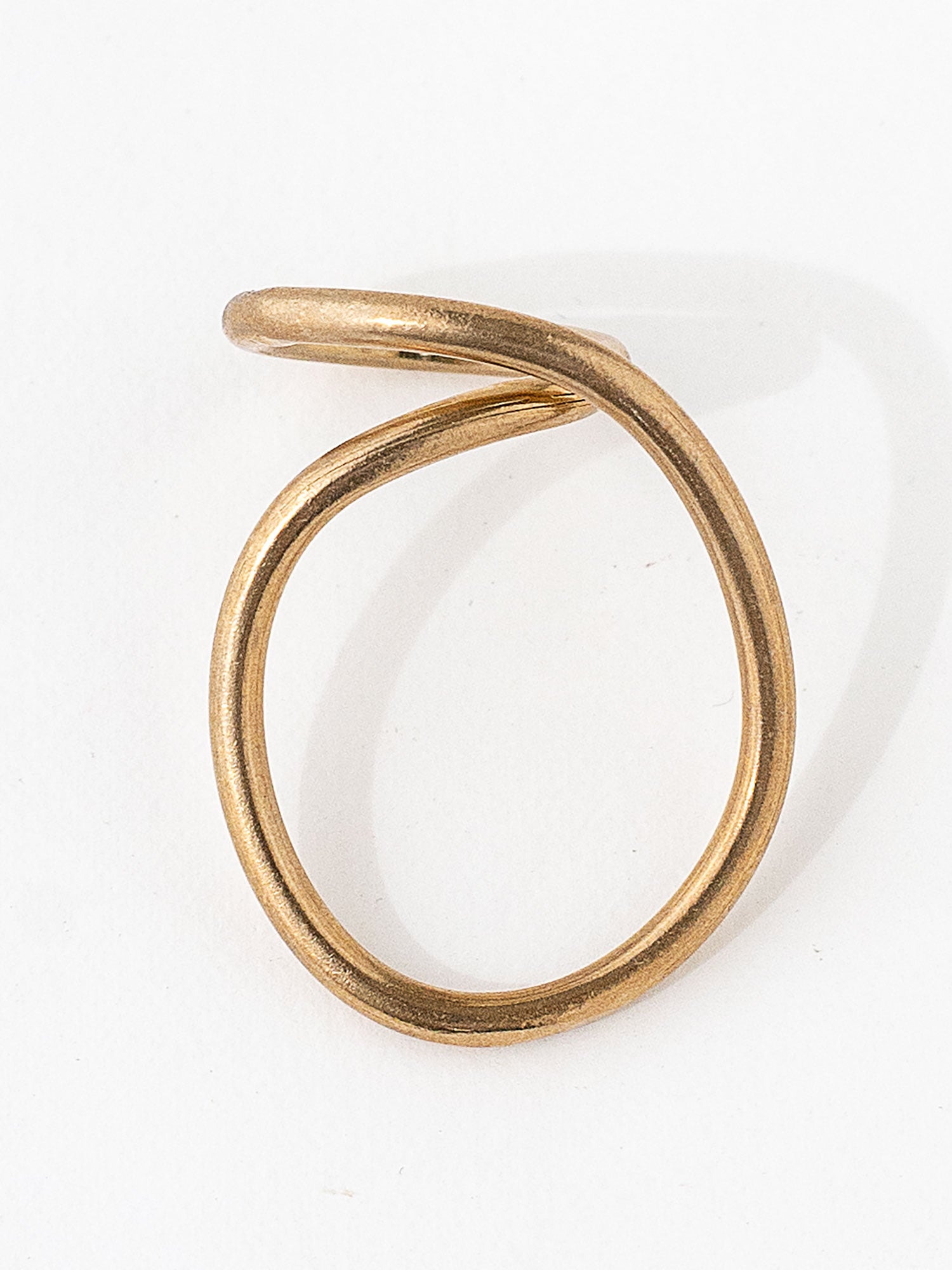 RHODES (BRASS) V RING
