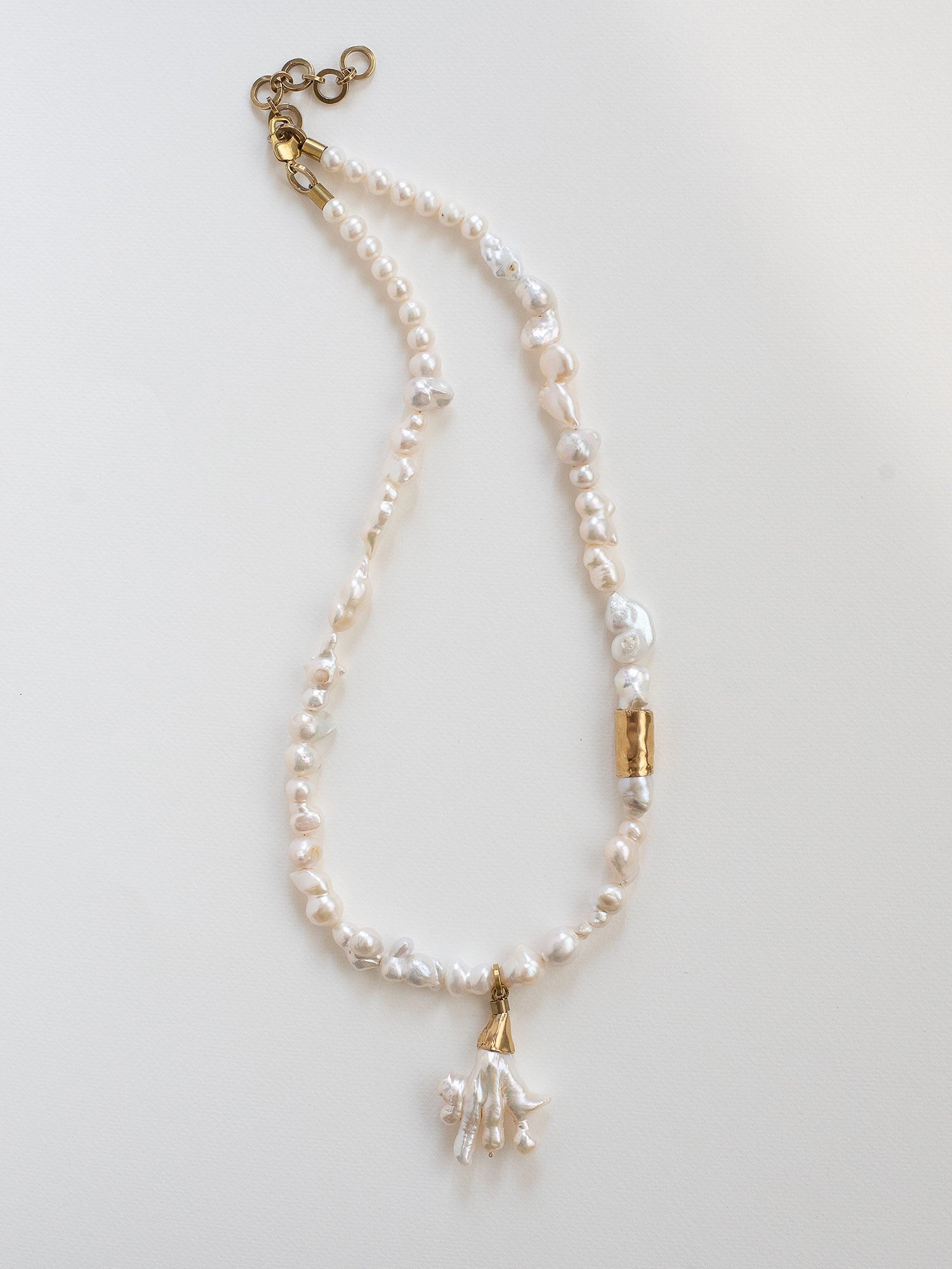 Coda Freshwater Pearl Strand Necklace with Pendant by Michelle Ross