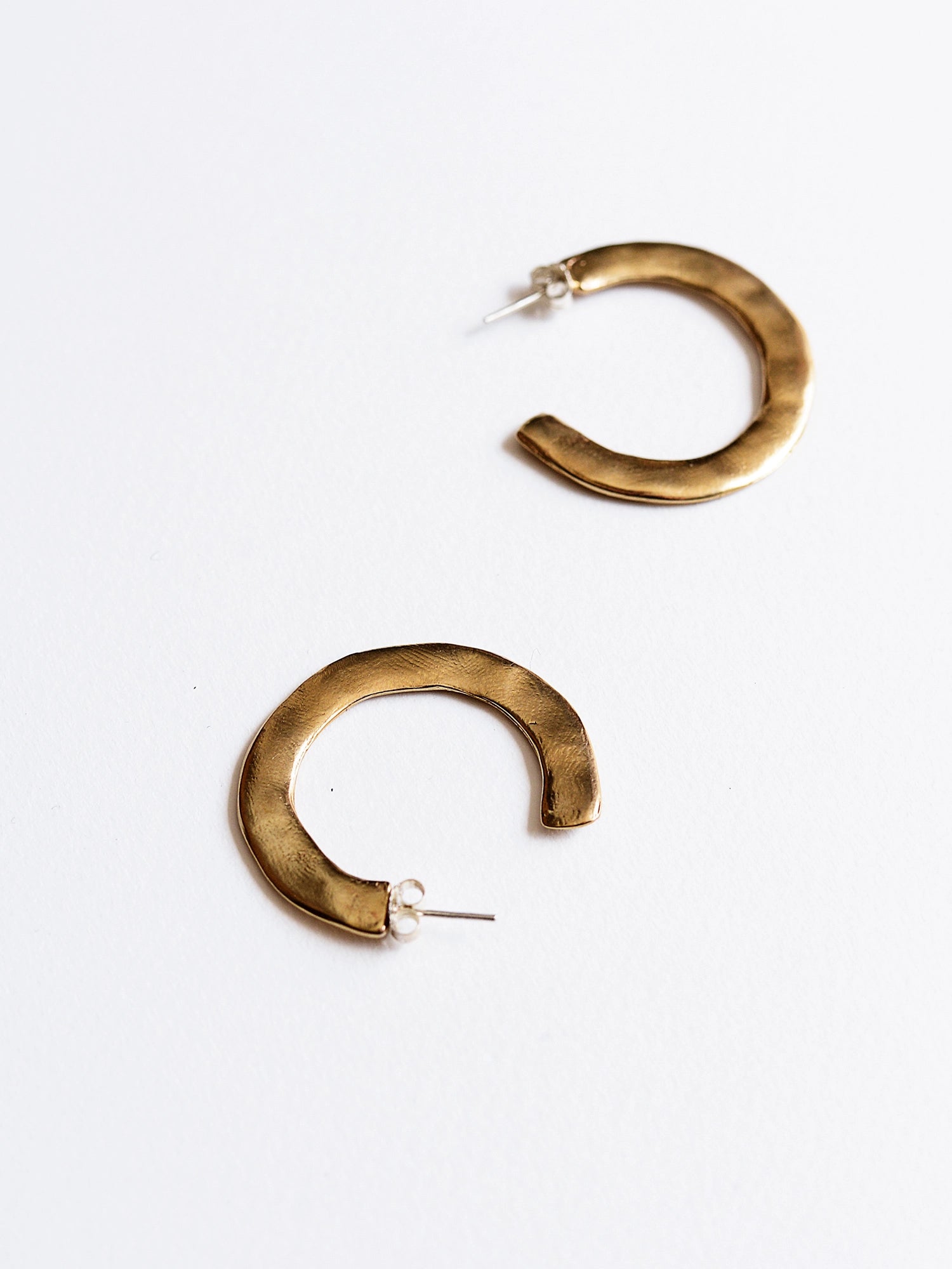 Hollis Large Brass Hoop Stud Earrings Michelle Ross