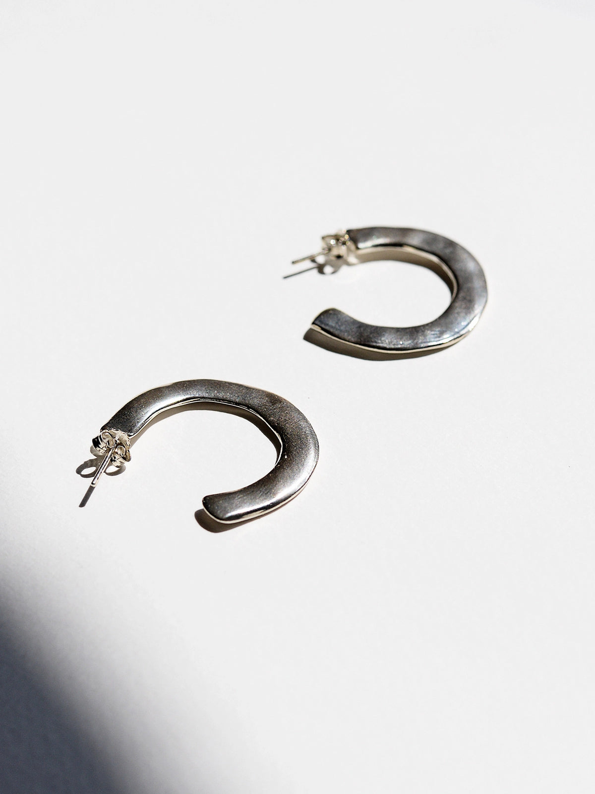 Hollis Large Silver Hoop Stud Earrings Michelle Ross