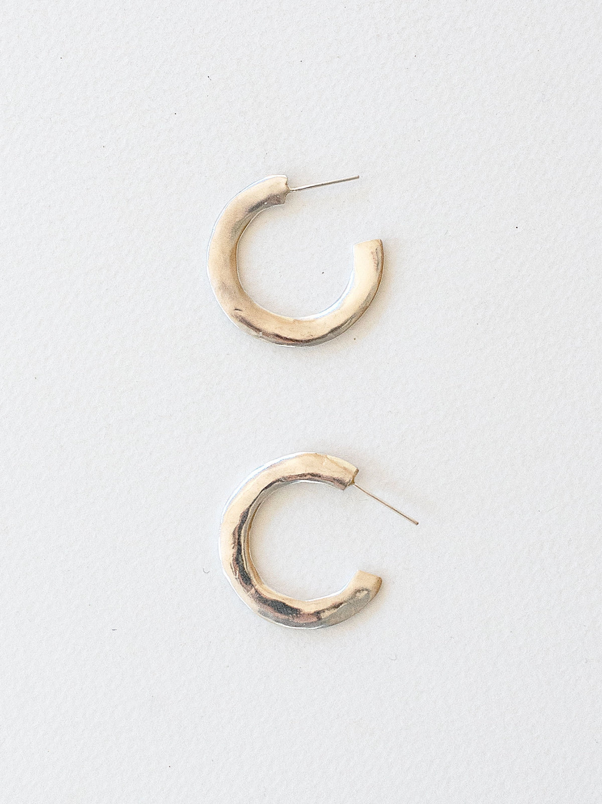 Hollis Medium Silver Hoop Stud Earrings Michelle Ross