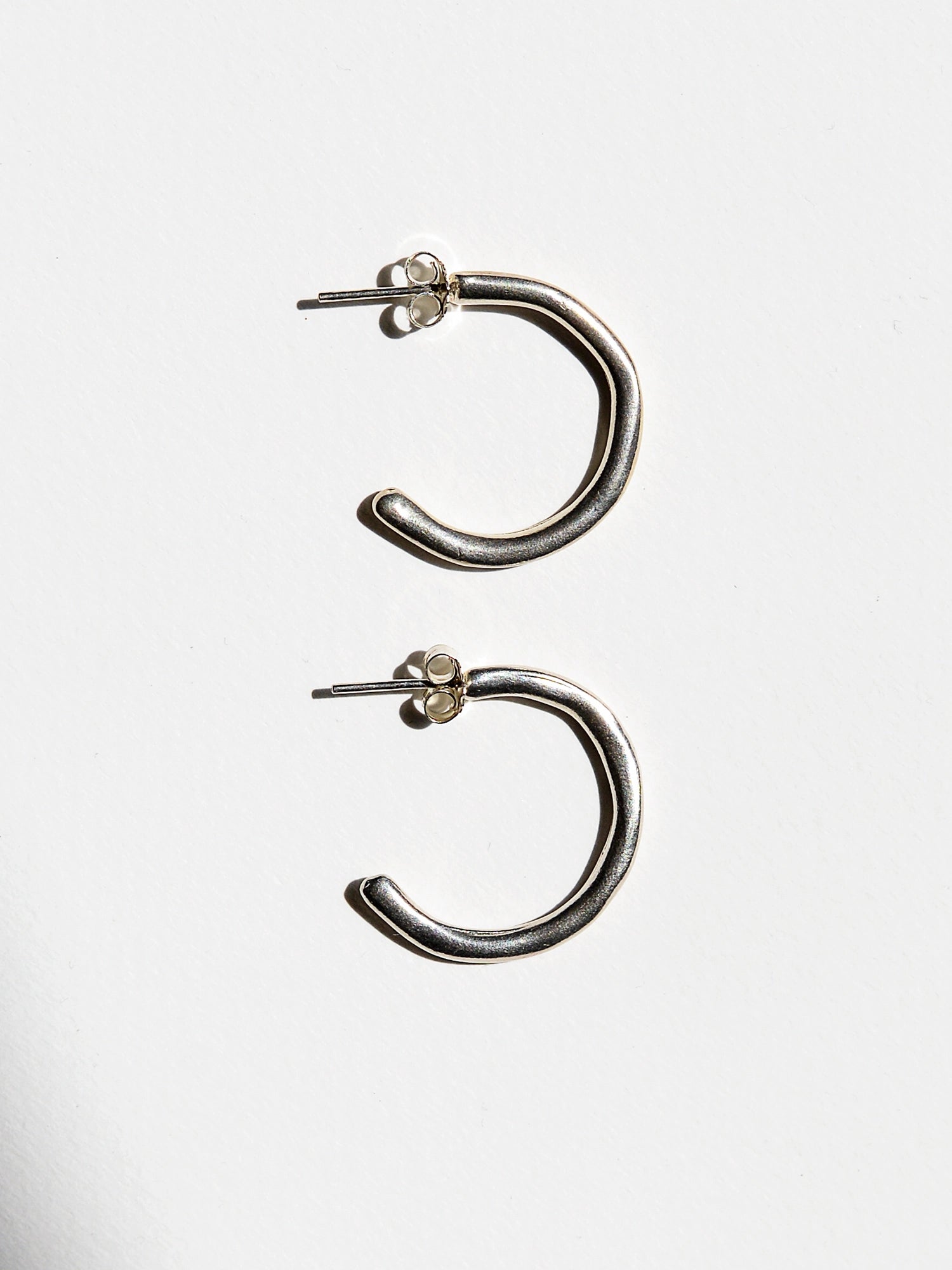 Hollis Small Silver Hoop Stud Earrings Michelle Ross