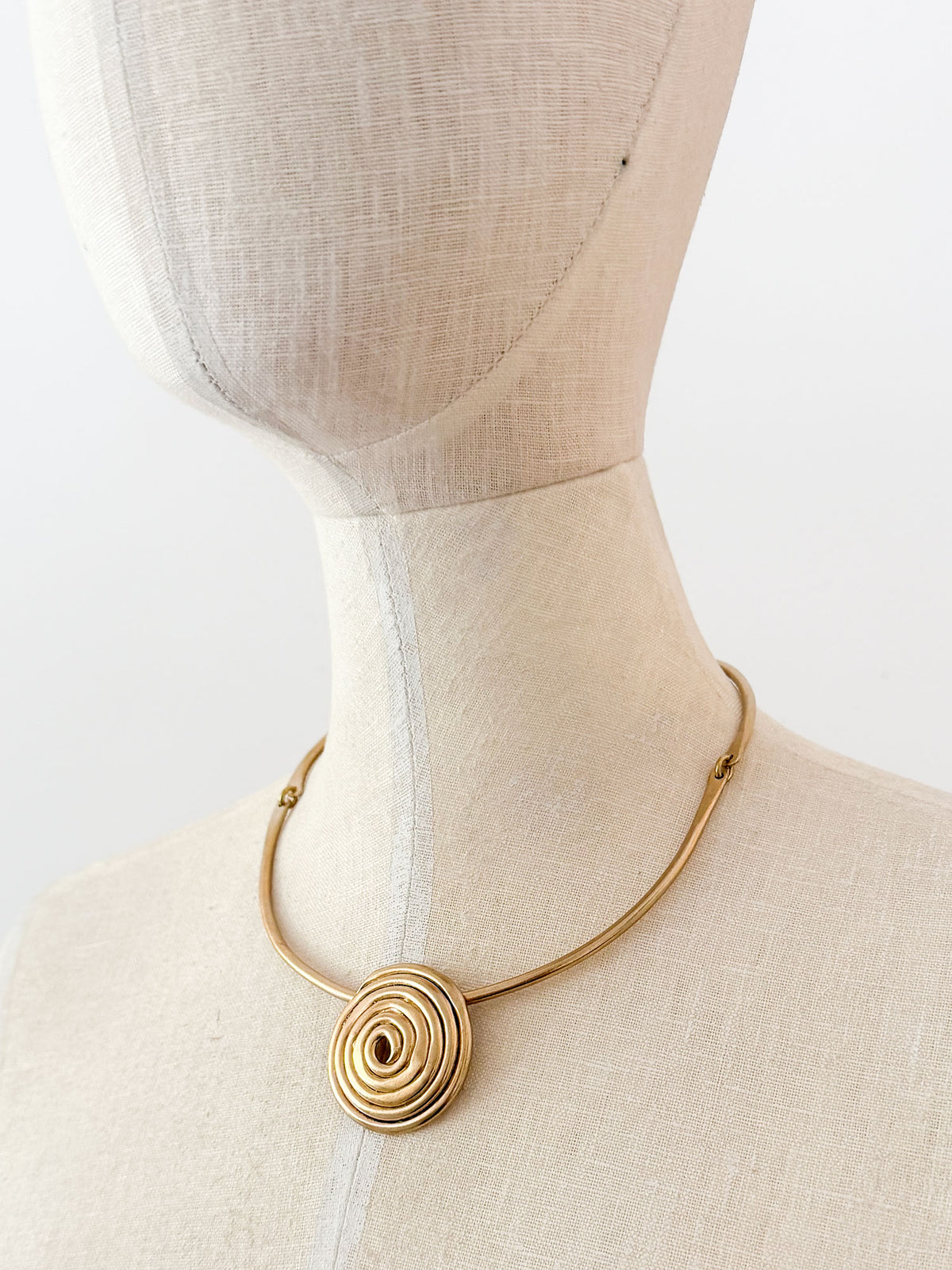 CYRENE NECKLACE