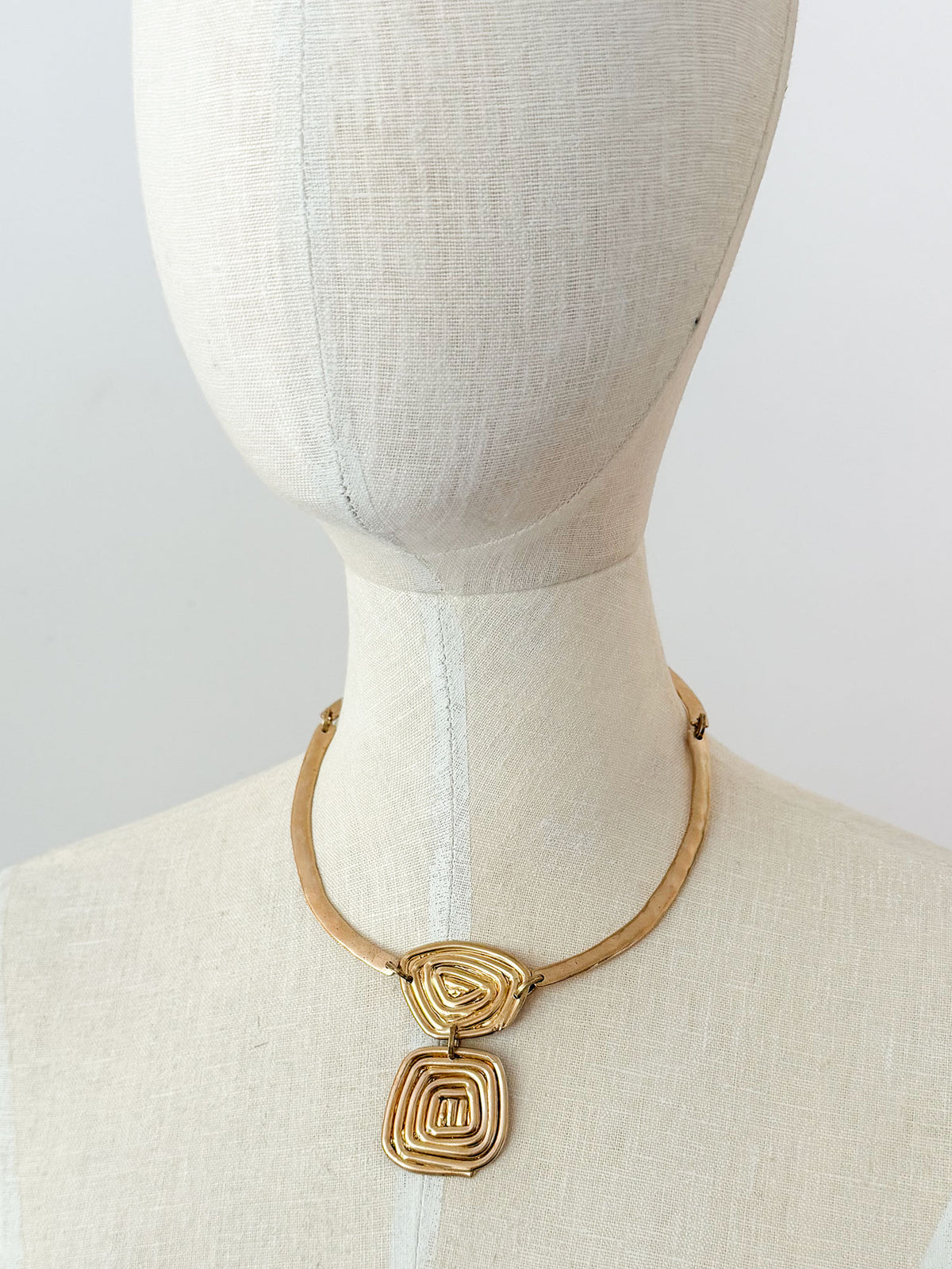 CERCE VI NECKLACE