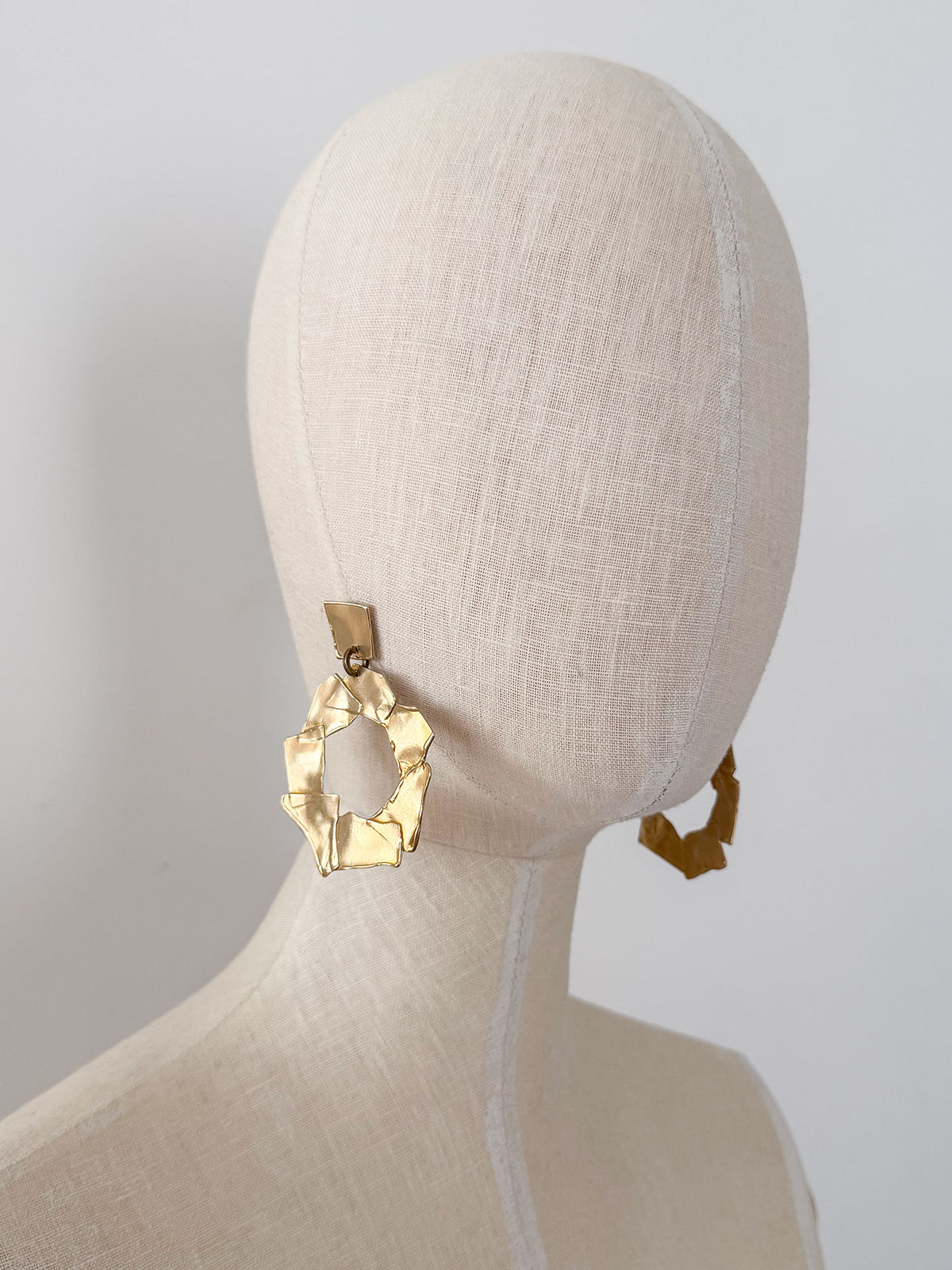 MANGA - X-LARGE I EARRINGS