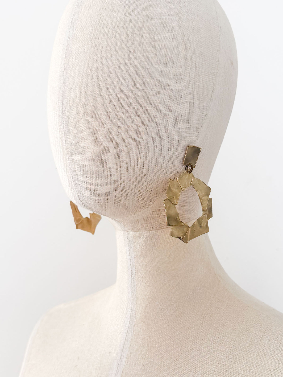 MANGA - X-LARGE I EARRINGS