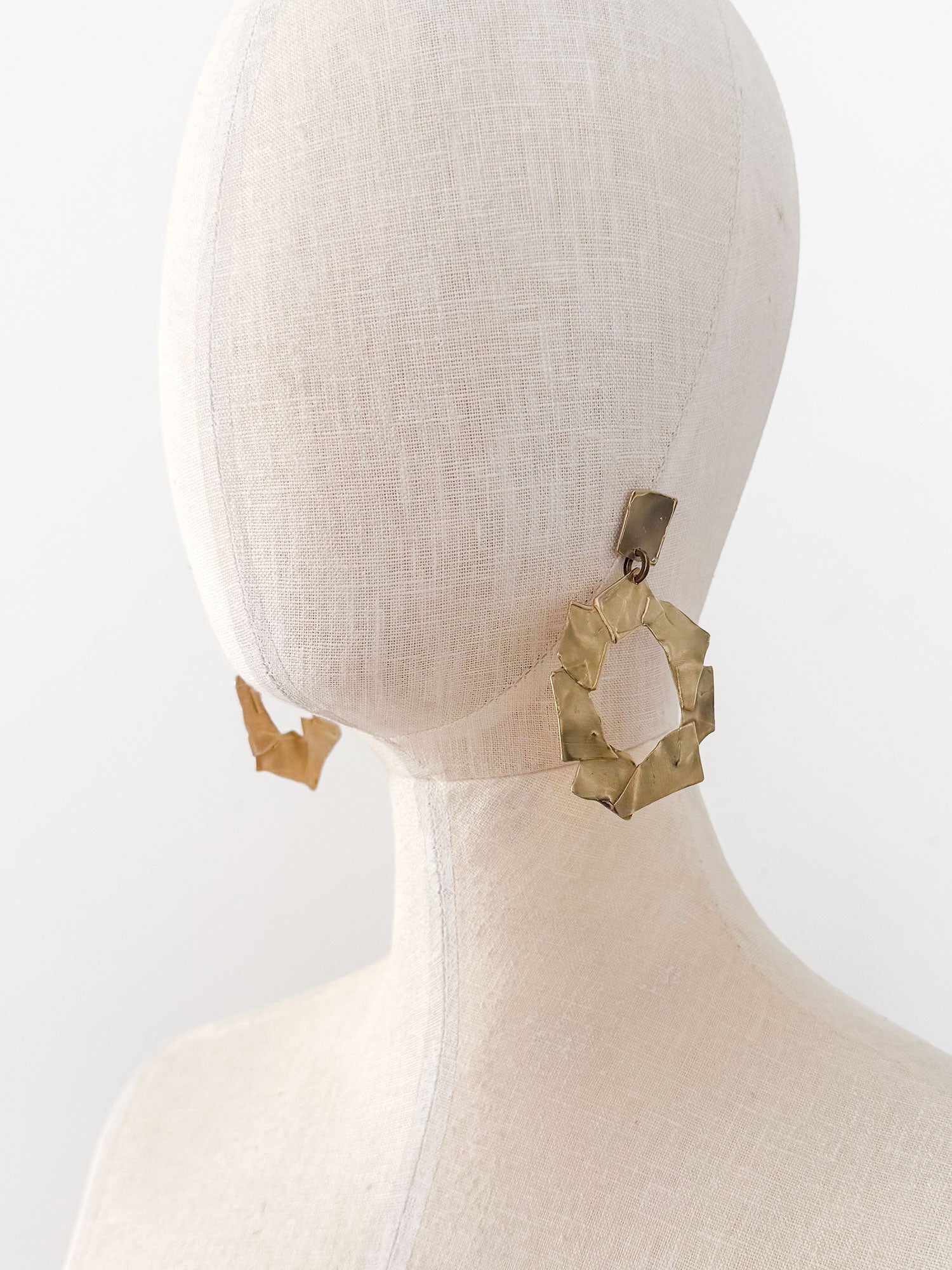 MANGA - X-LARGE I EARRINGS