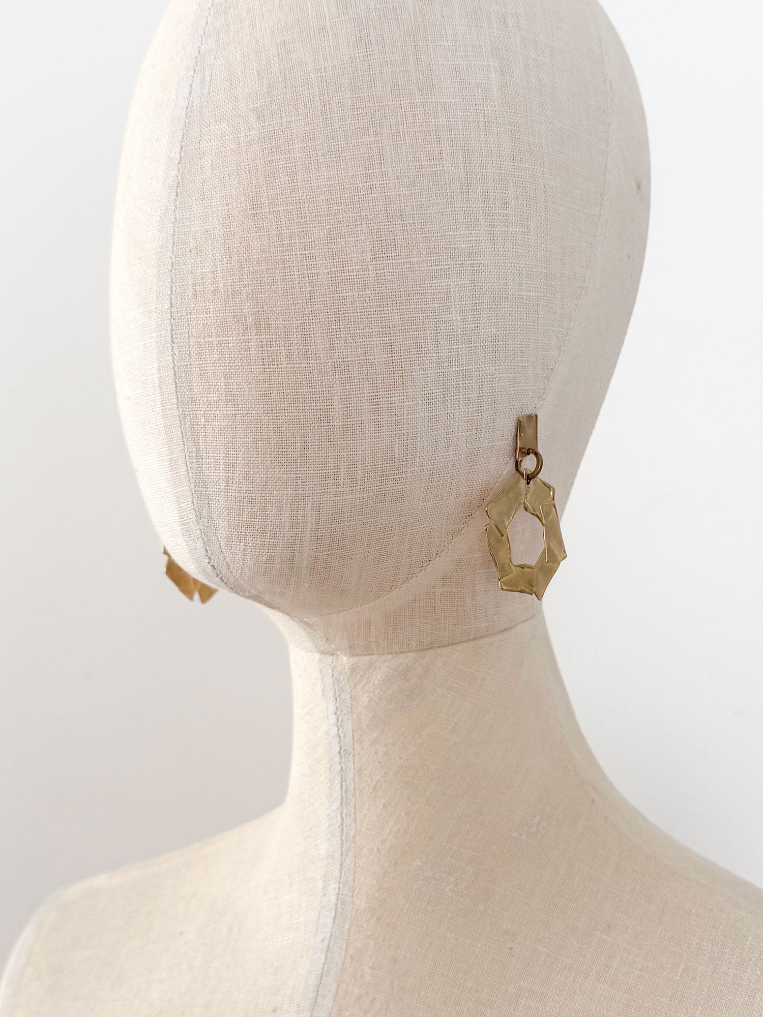 MANGA - LARGE IV EARRINGS