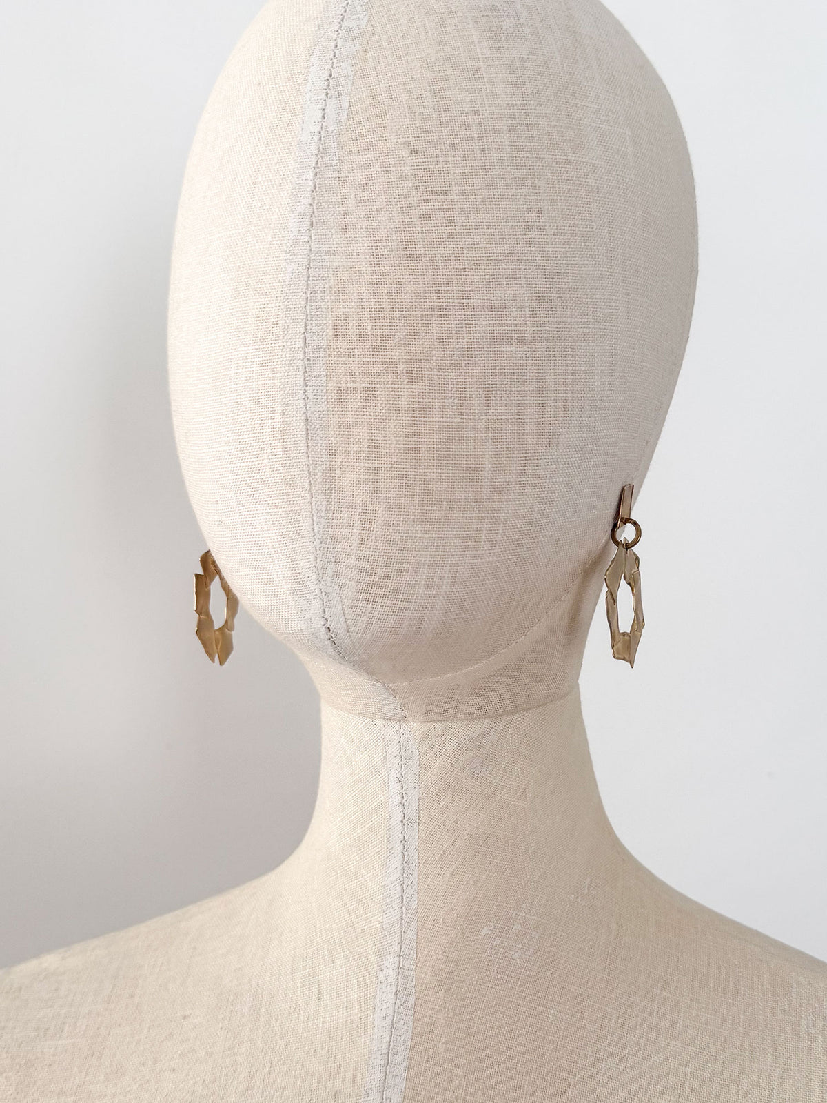 MANGA - LARGE IV EARRINGS