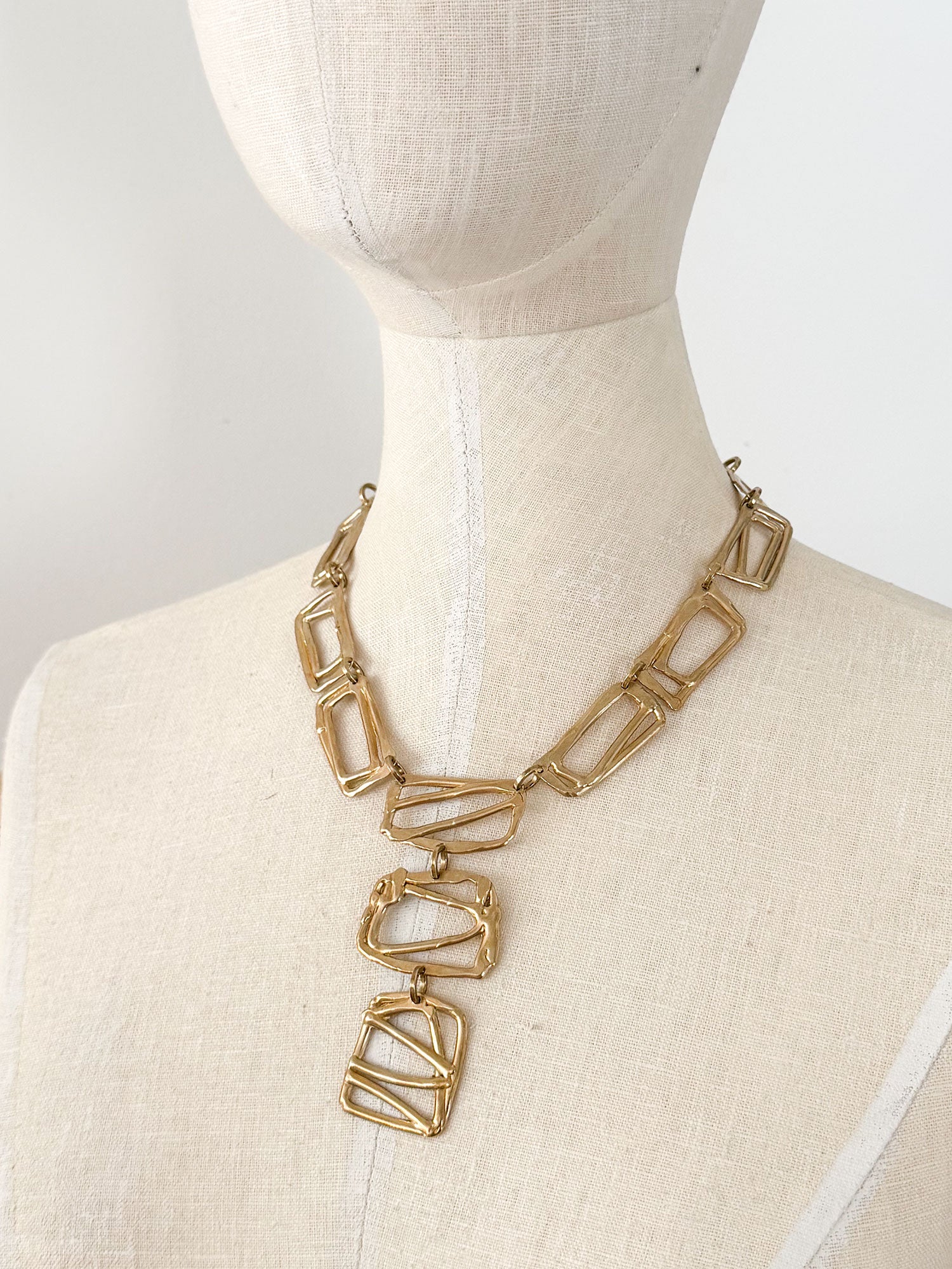 MAKOTO II NECKLACE