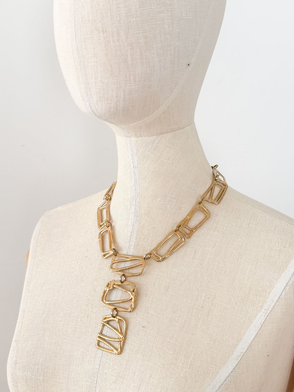 MAKOTO II NECKLACE