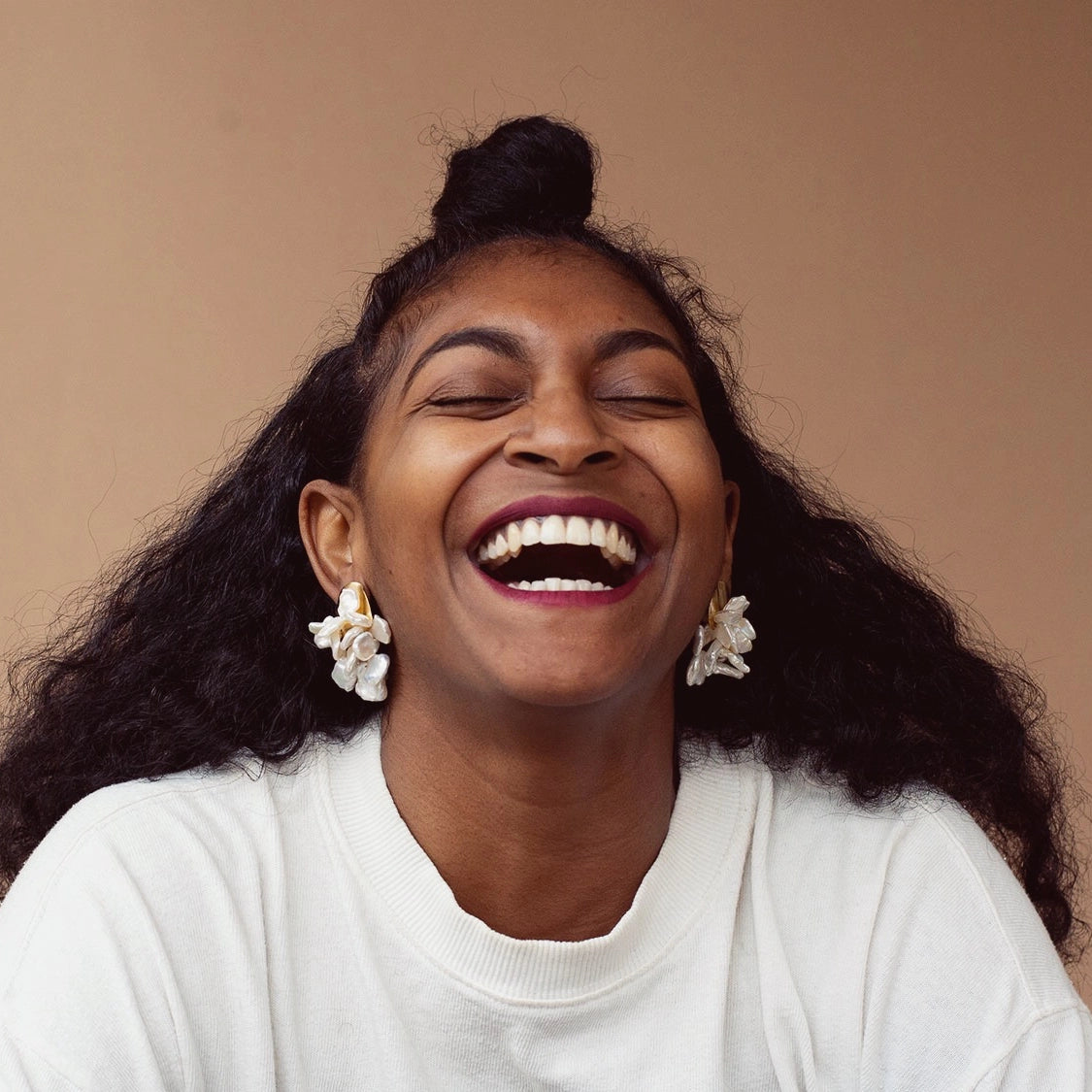 Michelle Ross Pearl Collection Leora Flower Cluster Pearl stud statement earrings