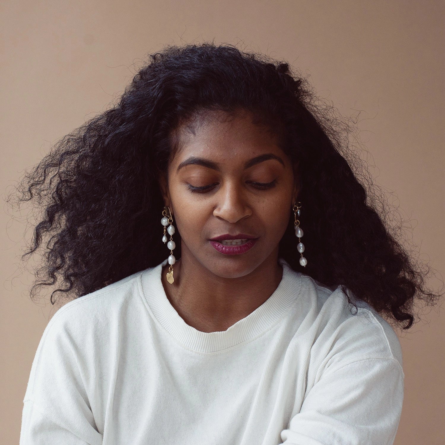 Michelle Ross Pearl Collection Photina Pearl Dangly Earrings