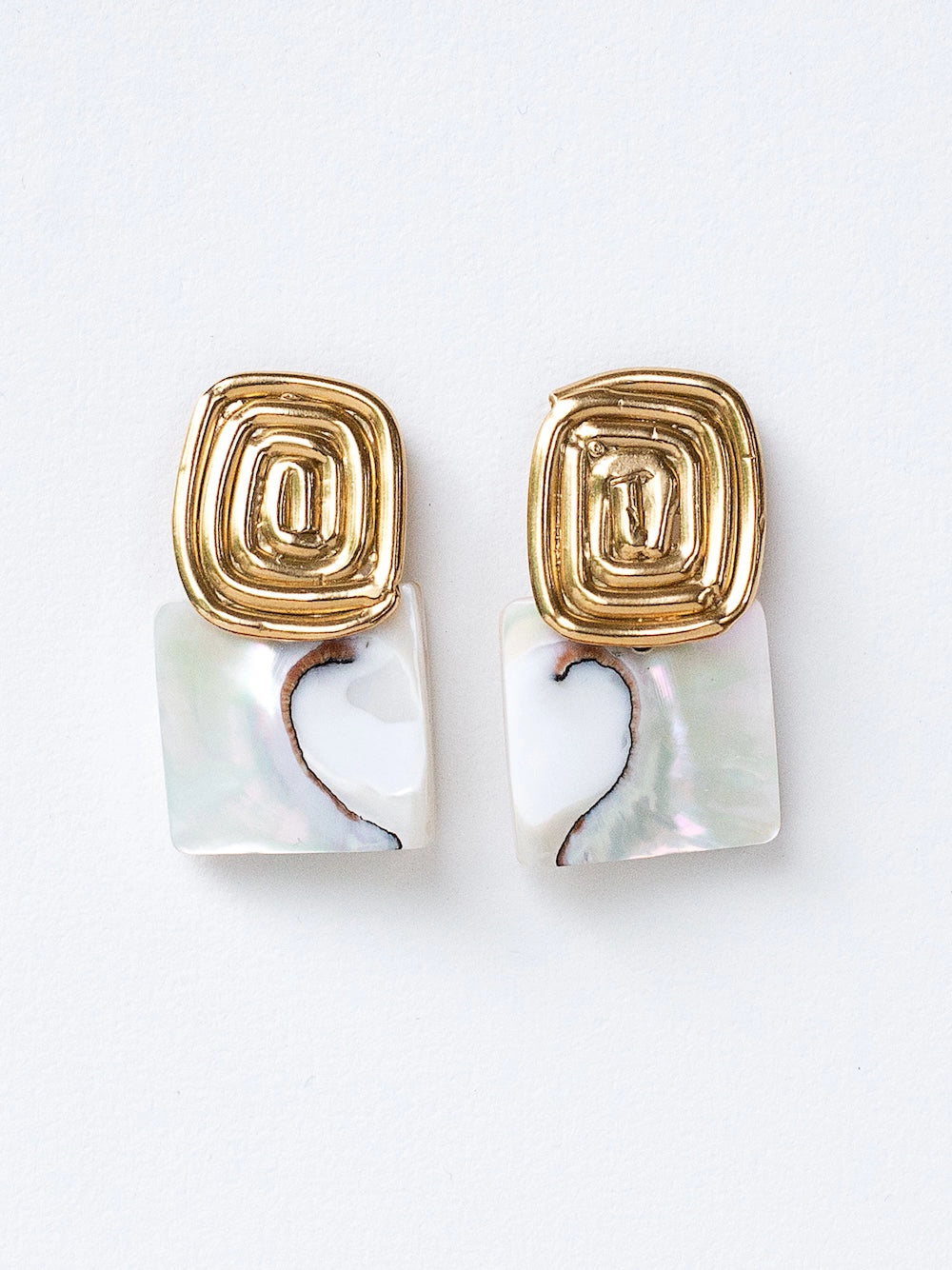 Michelle Ross Mauray Collection Naveen Conch Shell Brass Statement Earrings