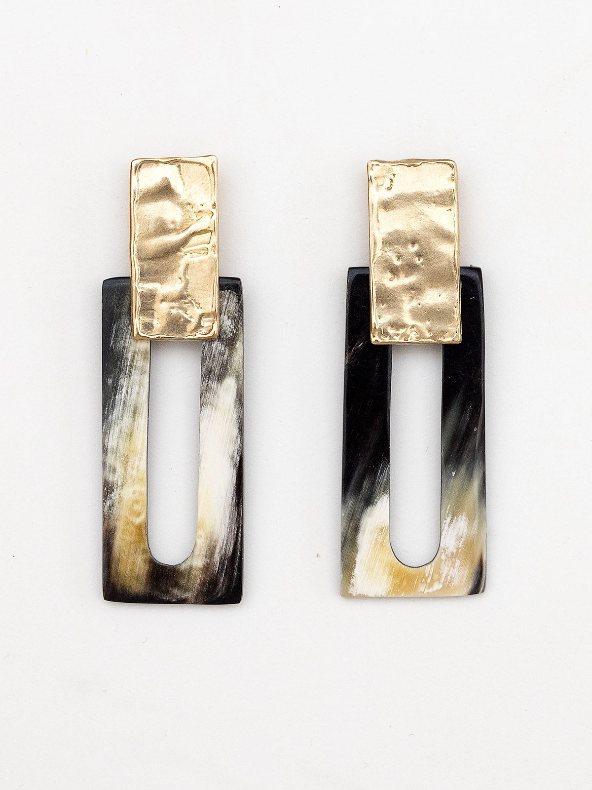 Pair of earrings with marbled black horn rectangular design and brass details by Michelle Ross