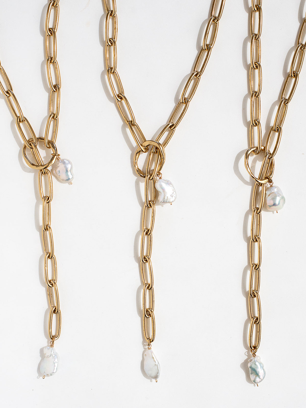OLA NECKLACE