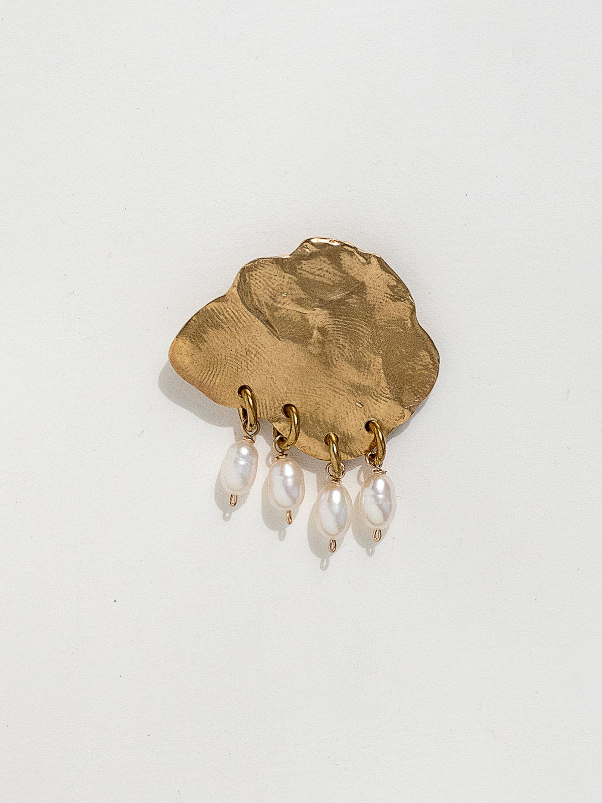 PEARL BROOCH VI