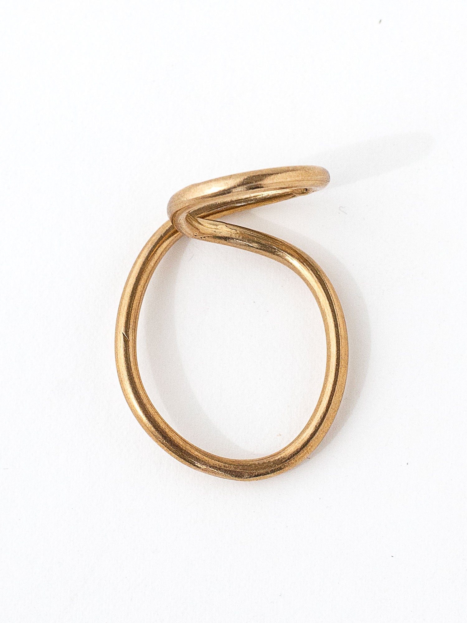 RHODES (BRASS) V RING