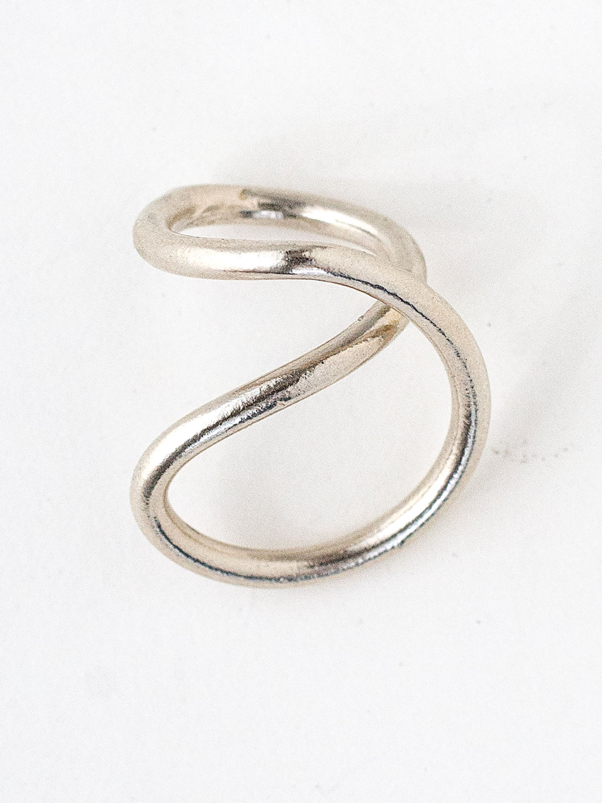 RHODES (SILVER) V RING