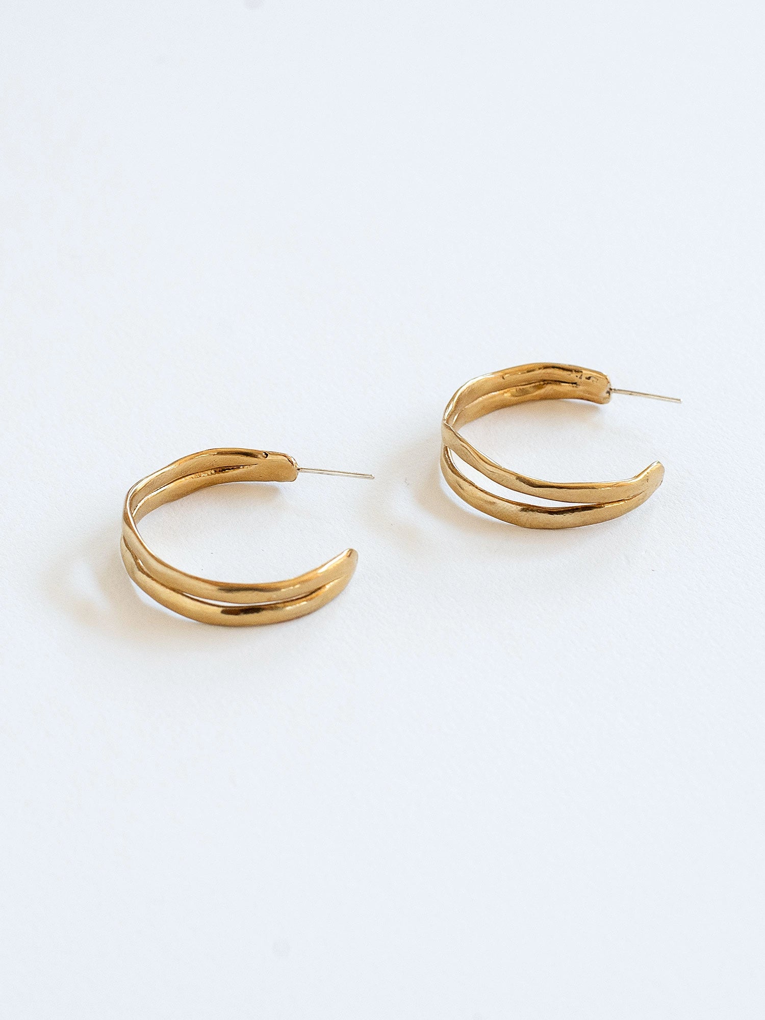 Suze Solid Brass Hoop Earrings Michelle Ross