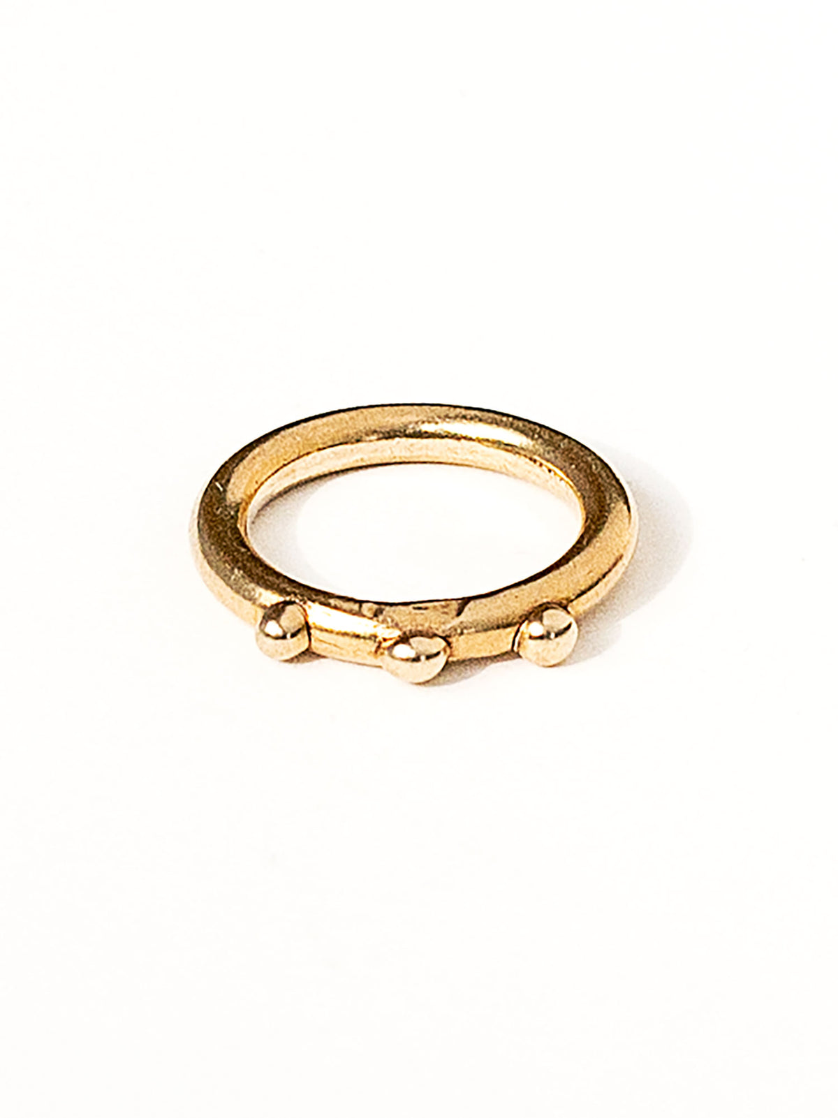 UNE II (BRASS) RING
